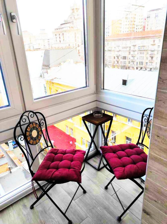 Sauna, Big Jacuzzi , Khreshchatyk Apartments Kijev Kültér fotó