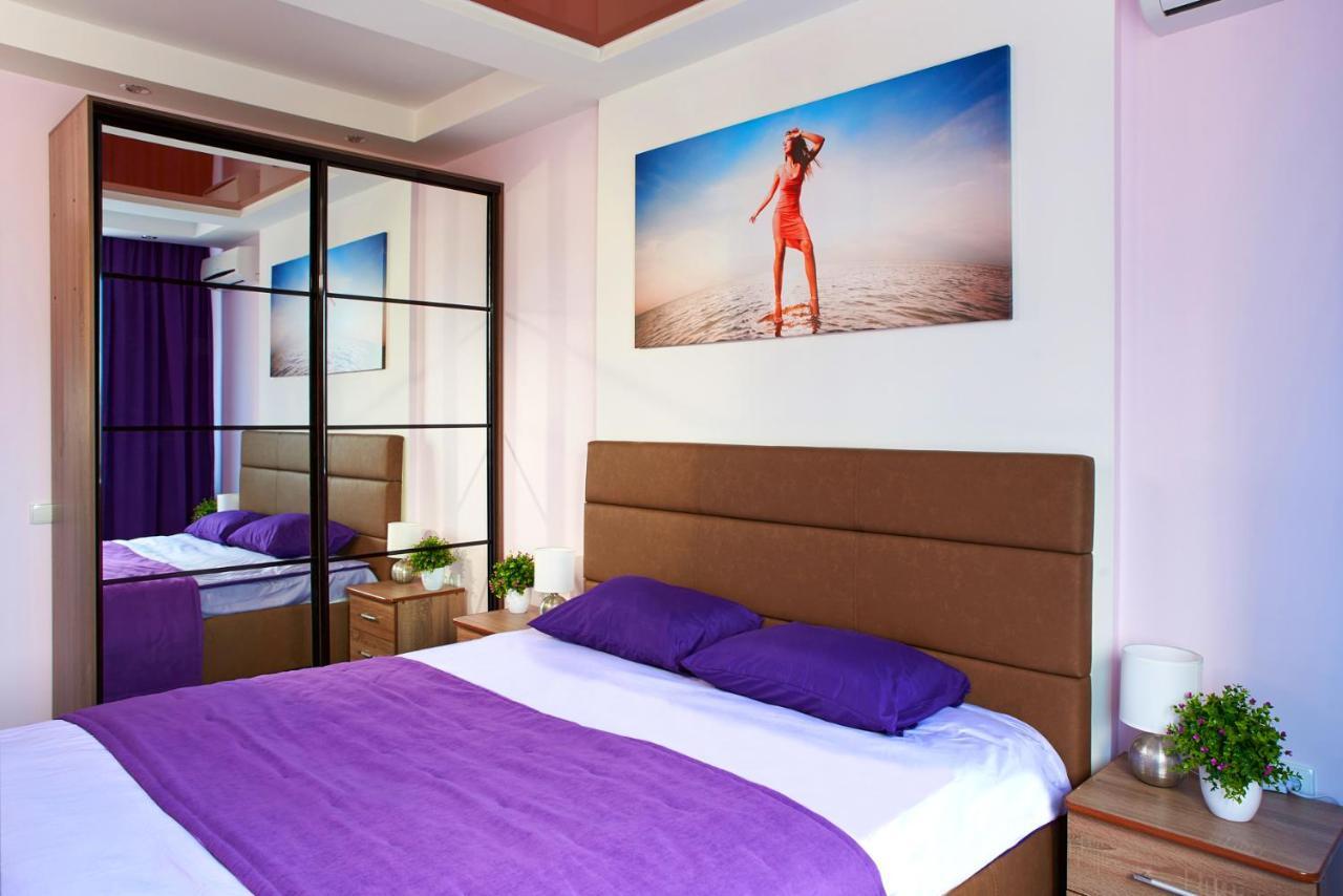 Sauna, Big Jacuzzi , Khreshchatyk Apartments Kijev Kültér fotó