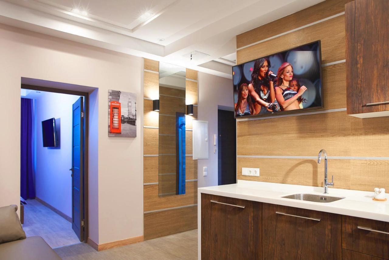 Sauna, Big Jacuzzi , Khreshchatyk Apartments Kijev Kültér fotó