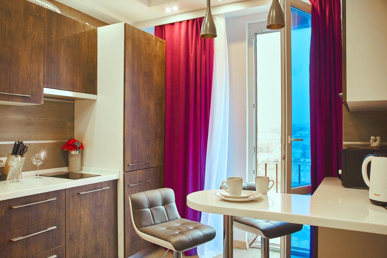 Sauna, Big Jacuzzi , Khreshchatyk Apartments Kijev Kültér fotó